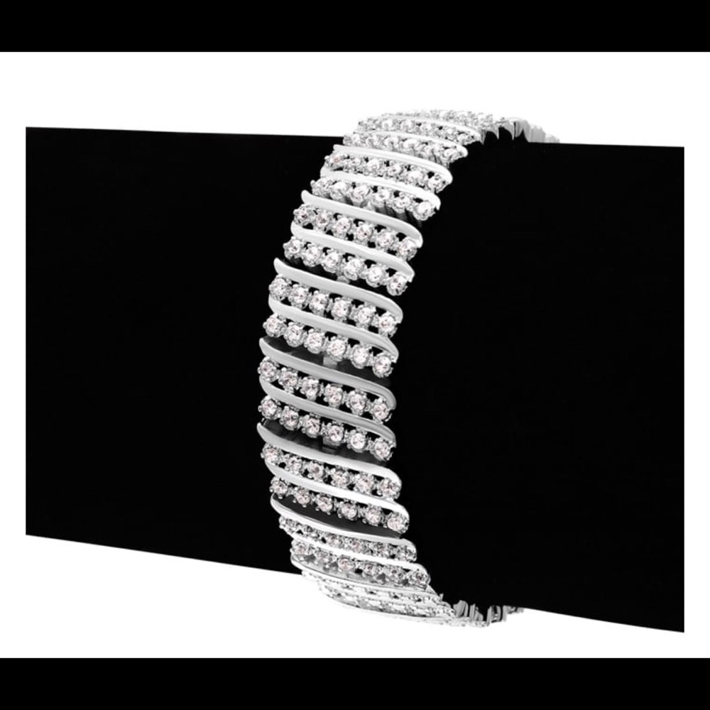 BEAUTIFUL & ELEGANT 2CT Diamond Tennis Bracelet